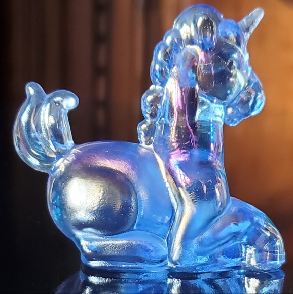 Vntg Boyd Irredescent Glass Little Lucky the Unicorn 🦄 - Picture 12 of 12